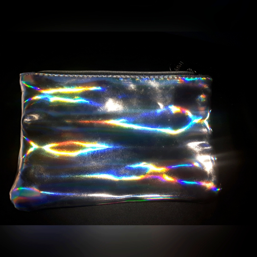 🍁 3 for 28 - Silver Rainbow Metallic Ipsy Makeup Bag